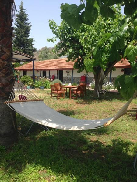 Cirali Friends Pension&Camping Екстер'єр фото